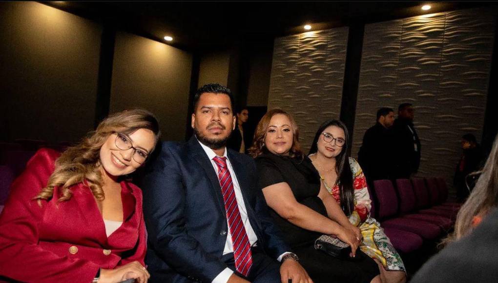 Fue por medio de una publicación de Instagram que la presentadora dio a conocer que se despide de su actual trabajo.