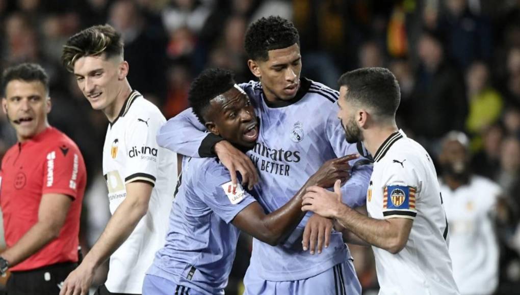 La situación ha llevado al Real Madrid a expresar su malestar por la cantidad de goles anulados esta temporada con la intervención del VAR, y la polémica en Mestalla solo ha exacerbado las tensiones.