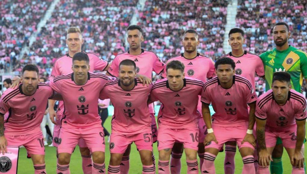 Bombazo. E<b>l Inter Miami, equipo en el que actualmente milita la Pulga, habrían contactado a Cristiano Ronaldo para plantearle la posibilidad de unirse a su proyecto en la MLS.</b>