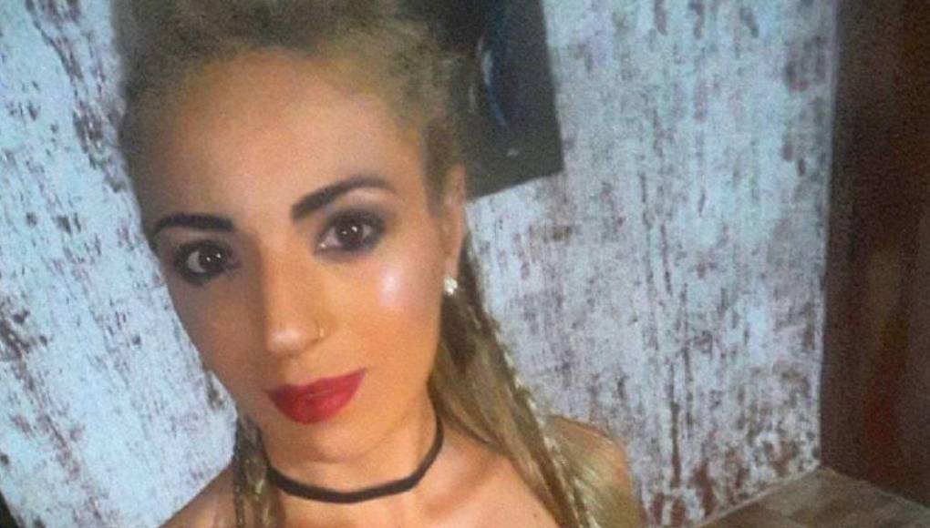  La modelo y futbolista fue hallada estrangulada por su pareja, Ignacio Agustín Noto (32), en su casa mientras su hijo de 7 años jugaba a la PlayStation en otra habitación.