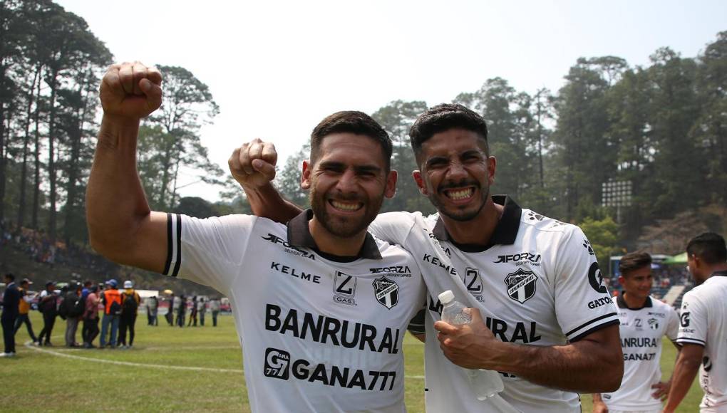 Comunicaciones de Guatemala es sexto con 1,110 puntos.