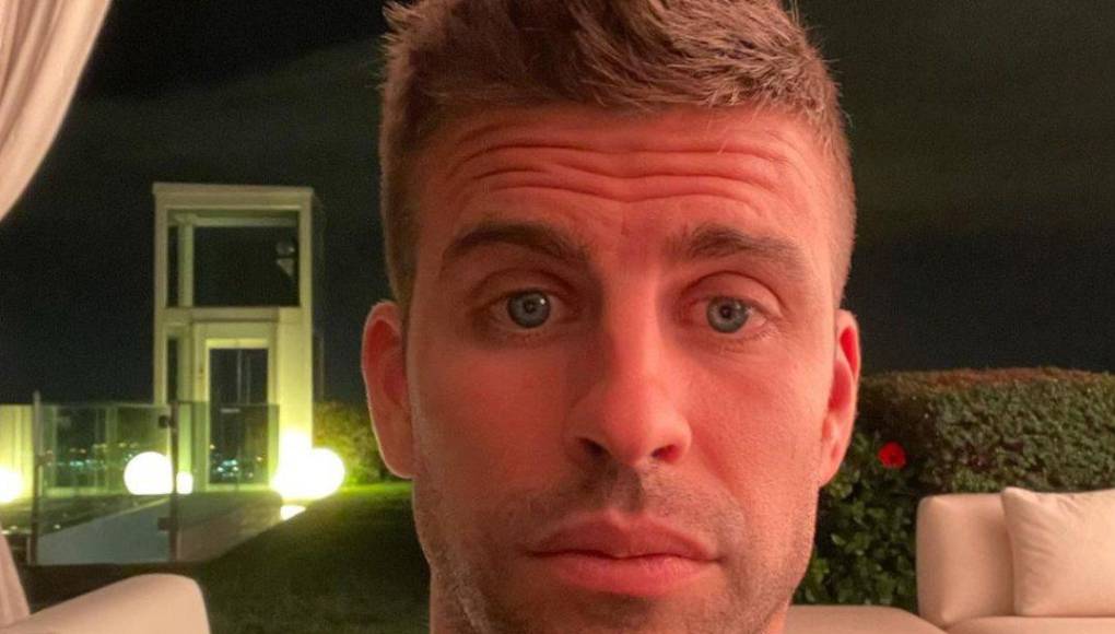 Piqué estaría bastante molesto por la presunta nueva pareja de la cantante colombiana Shakira.