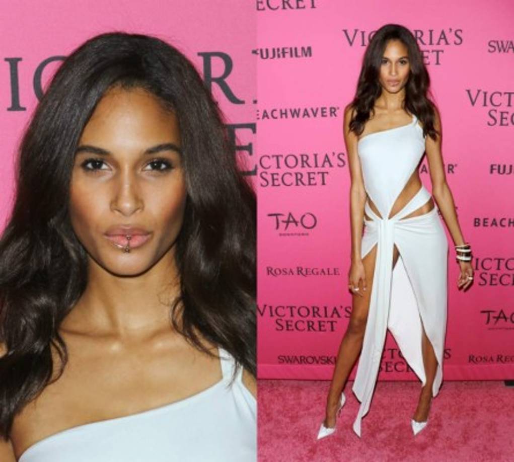 Cindy Bruna también apostó por el blanco con esta pieza asimétrica, con cut-outs y aberturas XL, firmado por Alexandre Vauthier de la colección otoño-invierno 2015.