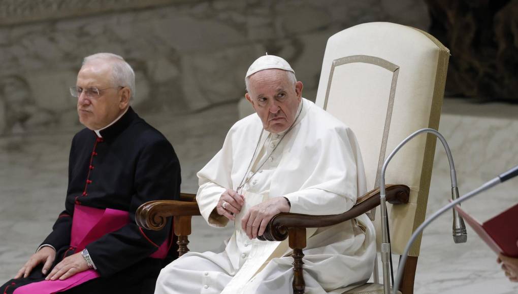 El papa Francisco pide misericordia para el “atormentado pueblo ucraniano”