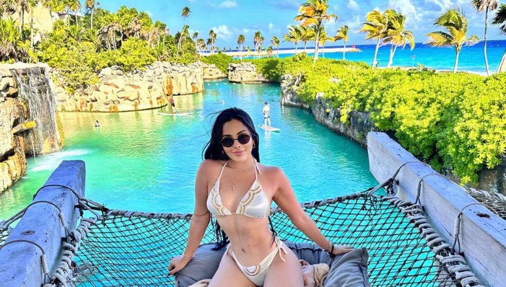 La joven influencer se denominaba una amante de la naturaleza y sitios turísticos de Ecuador, donde presumía sus finas curvas.