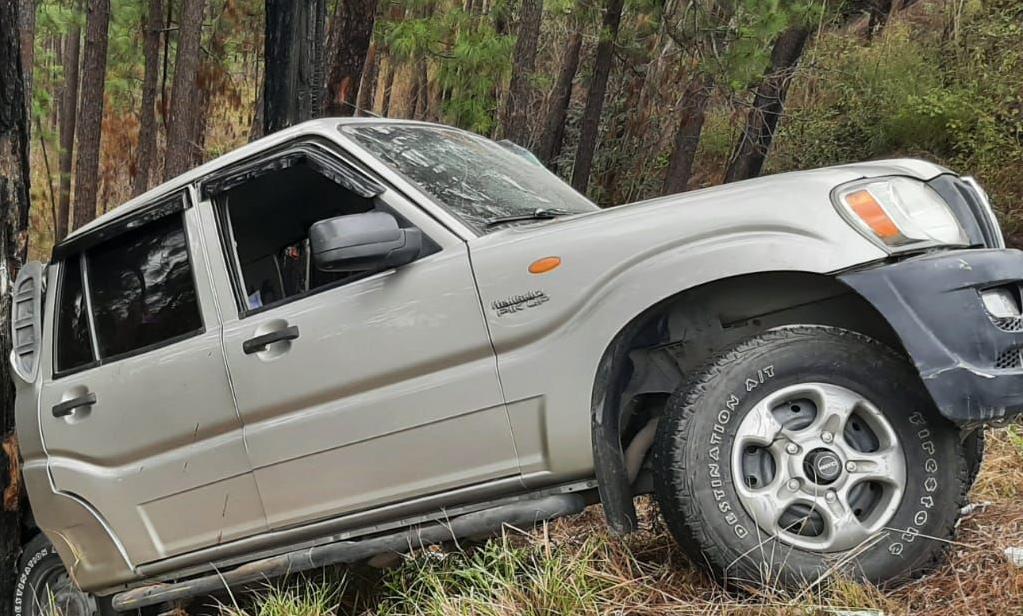 Así quedó el vehículo en donde se transportaba Ramón Enrique Maradiaga.