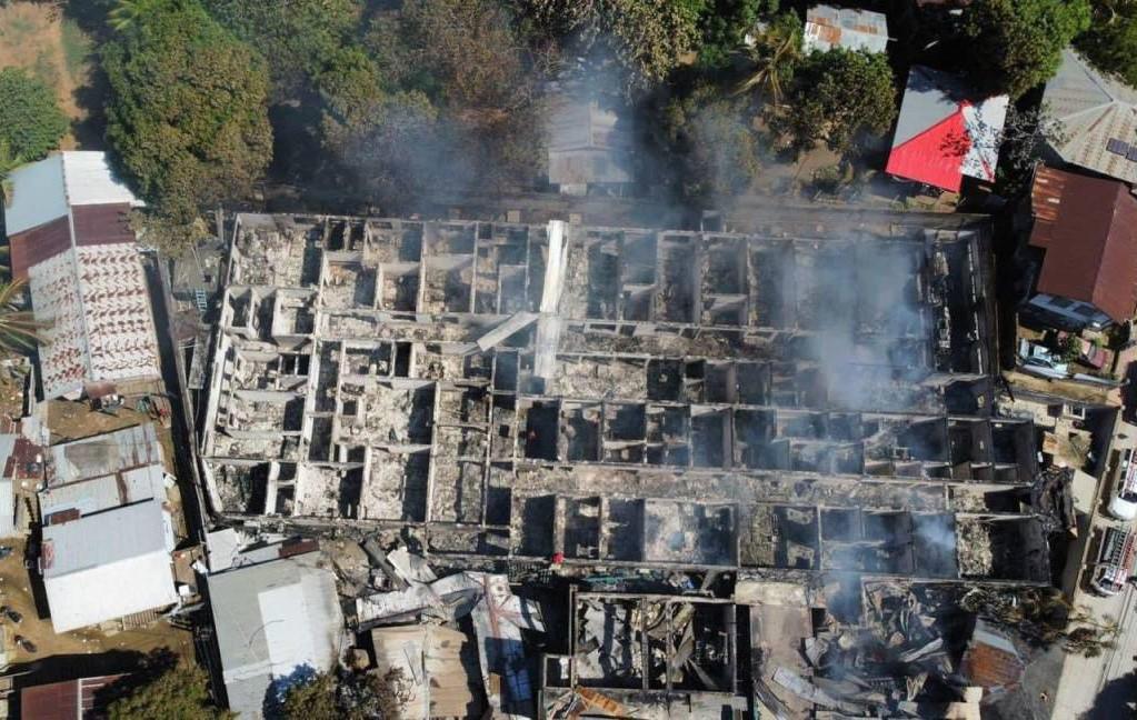 España dona material sanitario tras incendio en hospital de Roatán