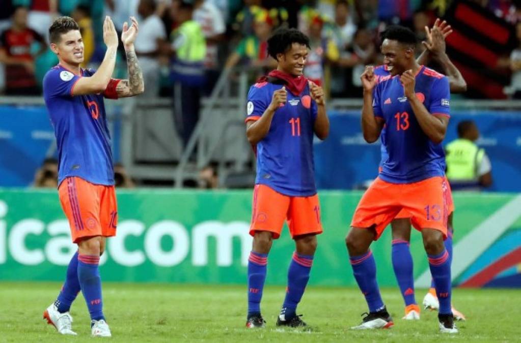 Juan Guillermo Cuadrado y Yerry Mina celebraron al final del partido con este bailecito.