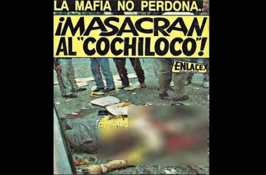 HECHO REAL: En octubre de 1991, Manuel Salcido fue acribillado a más de 150 balazos en una calle en Guadalajara, Jalisco. Se cree que su asesinato fue una venganza del Cártel de Cali, después de que Salcido robara parte de uno de sus cargamentos de cocaína.