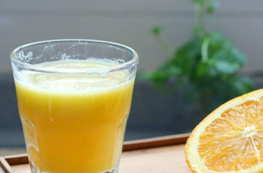 7. La vitamina C que tiene las naranjas aumenta el colágeno, el cual está encargado de conservar los tejidos en perfecto estado.
