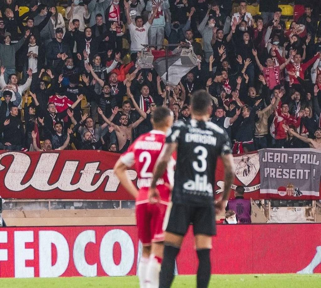 El Mónaco ha logrado salir campeón en ocho ocasiones en la primera división del fútbol francés, siendo uno de los clubes con más títulos. Este equipo pretende fichar a “La Panterita”.