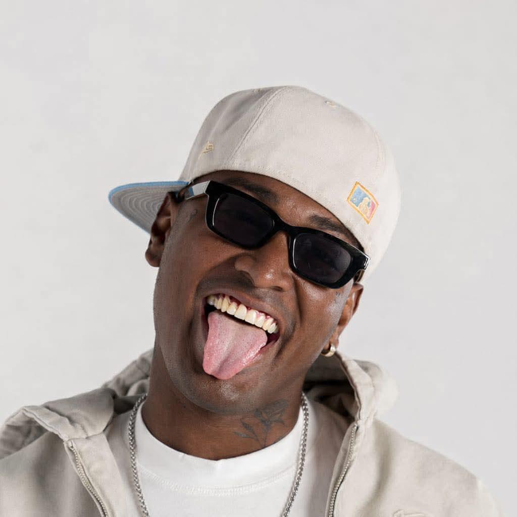 Supremo contiende con Lipstickfables: Dios conoce mi corazón