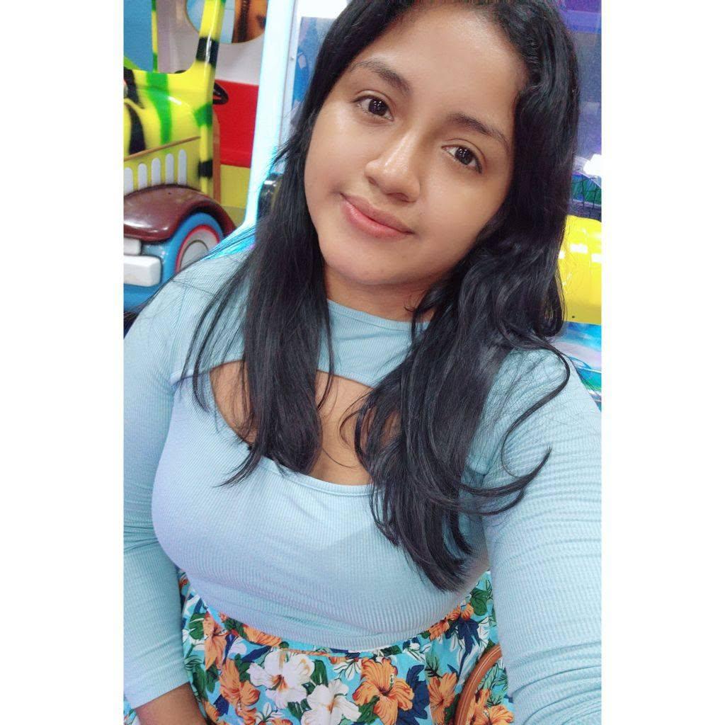 Keyssy regresaba de la escuela con su hijo y murió tras choque con rastra en Juticalpa