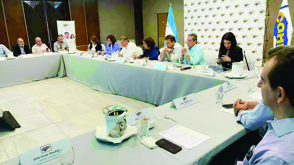 Aunque no concluyeron en nada, se espera que este sea el primero de más acercamientos.