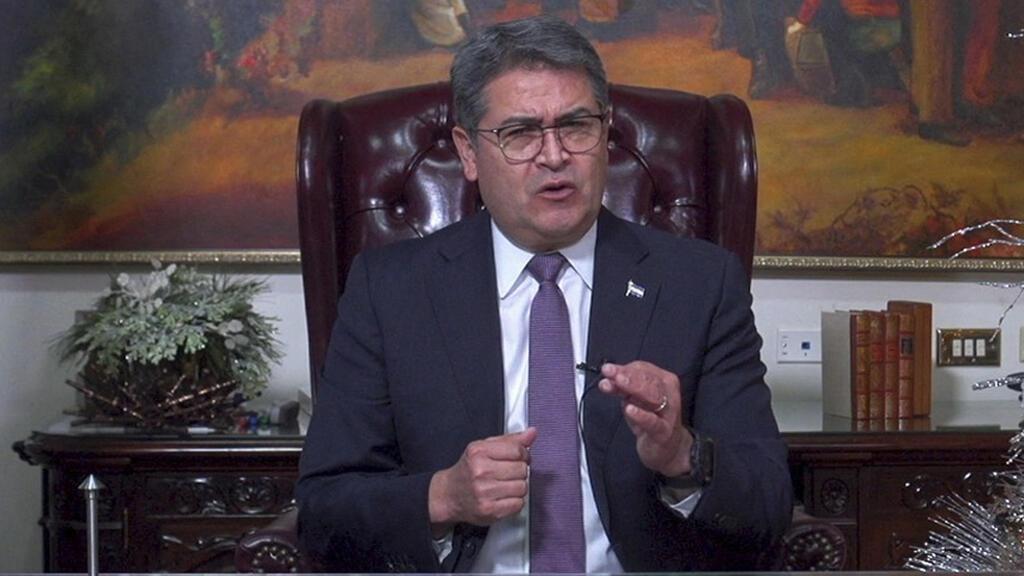 Le pido humildemente: la carta de JOH que motivó el perdón de Trump