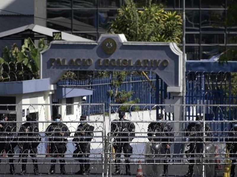 Un fallo de la Sala de lo Constitucional permite que se investigue las masacres cometidas durante la guerra civil en El Salvador.