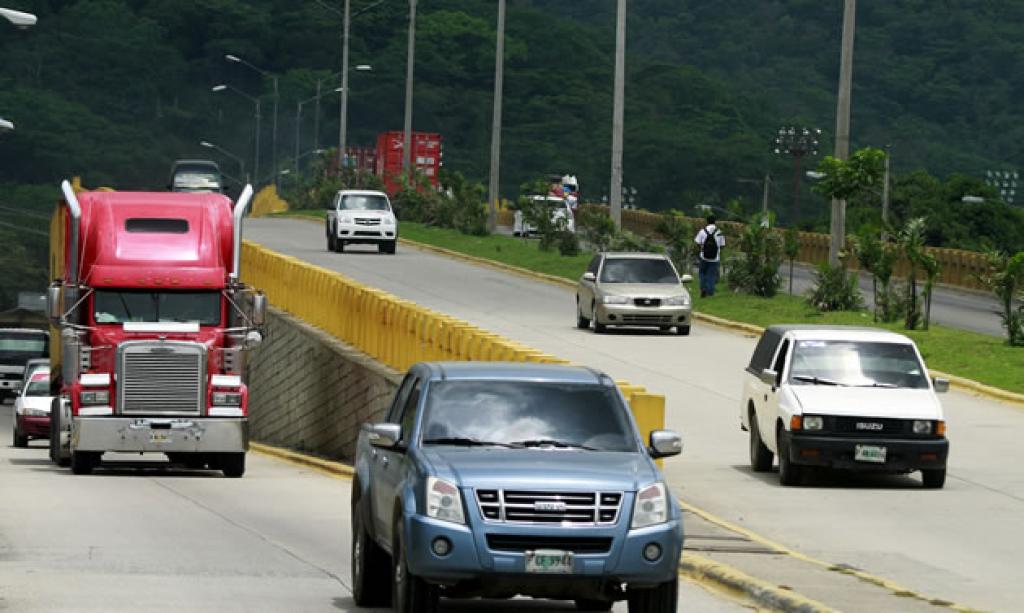 ¿Ha mejorado la vialidad en San Pedro Sula?