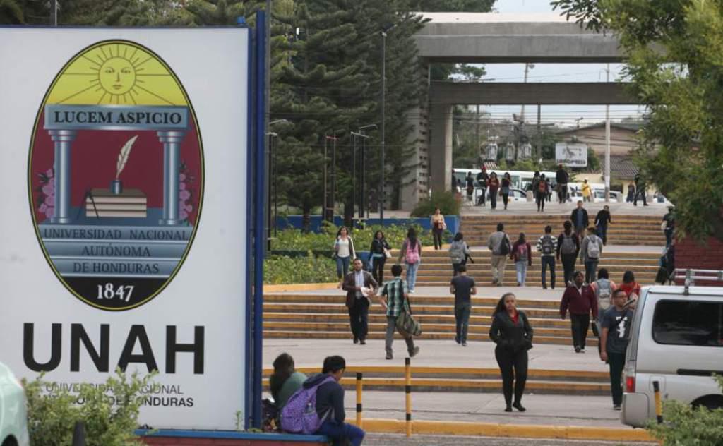 Más de 60 mil estudiantes iniciaron clases hoy en la UNAH