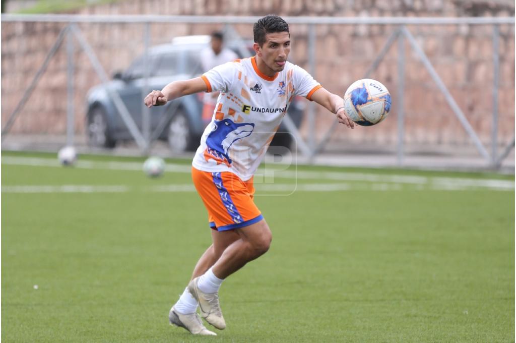 Johnny Leverón lo revela: habla de su salida inesperada del Olimpia; ¿qué hará una vez que se retire del fútbol?