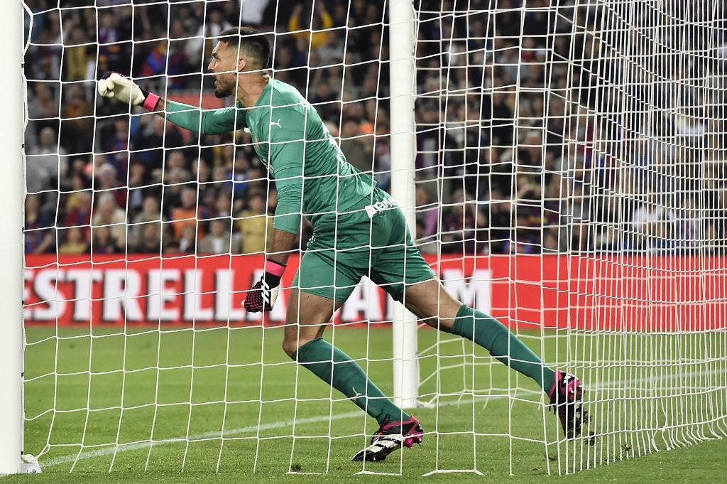 Paulo Gazzaniga, portero del Girona, fue la figura ante Barcelona.
