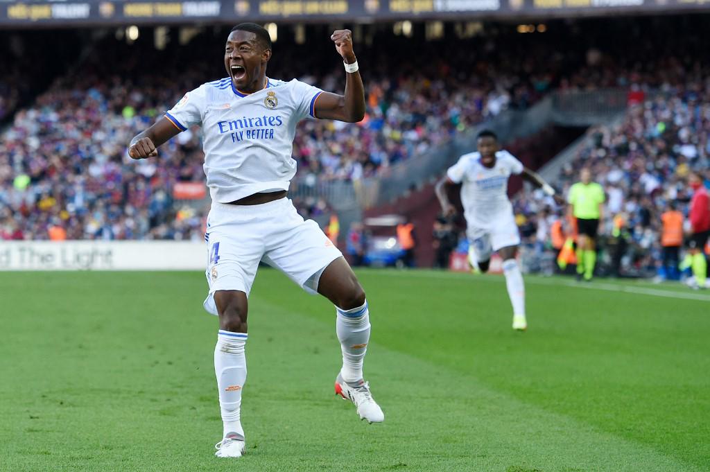 El golazo de David Alaba en el clásico Barcelona - Real Madrid