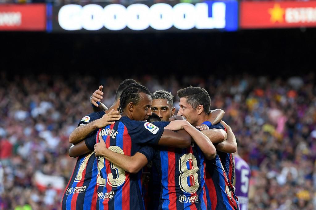 Barcelona se dio un festín al pasarle por encima al Valladolid.