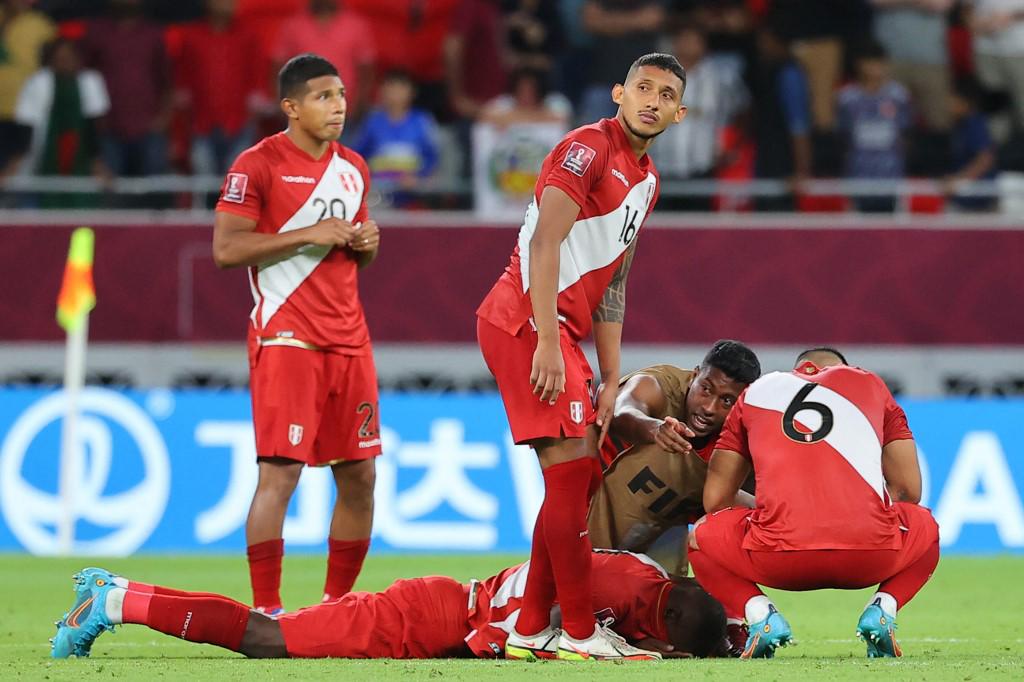 El llanto en los jugadores de Perú fue evidente ya que se quedaron sin clasificar al Mundial de Qatar.