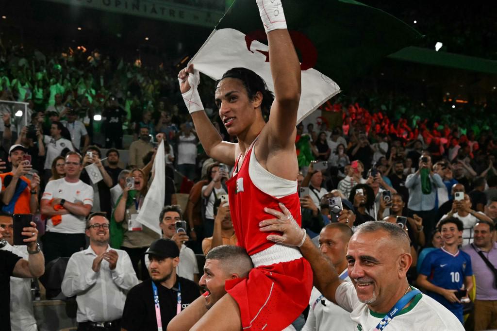 Imane Khelif celebró con euforia la conquista de la medalla de oro en París 2024.