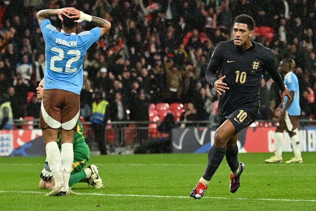 Bellingham festejando el gol marcado in extremis.