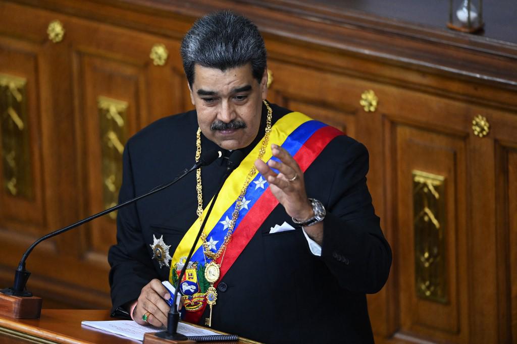 El presidente de Venezuela, Nicolás Maduro, pronuncia un discurso durante su informe anual a la Asamblea Nacional en Caracas el 12 de enero de 2023.
