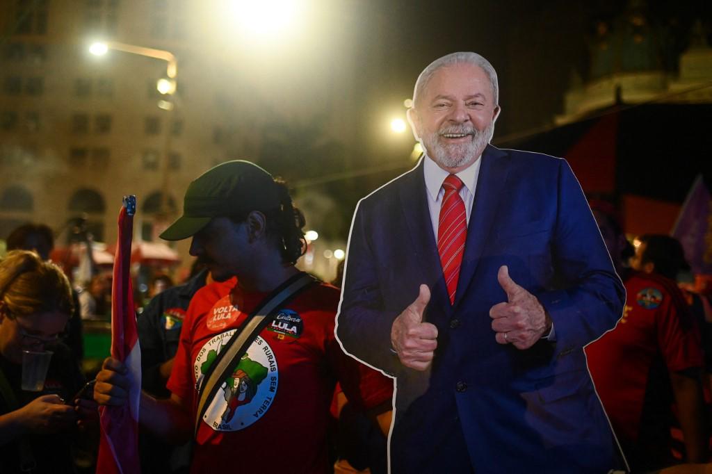 Lula y Bolsonaro definirán la presidencia de Brasil en una segunda vuelta