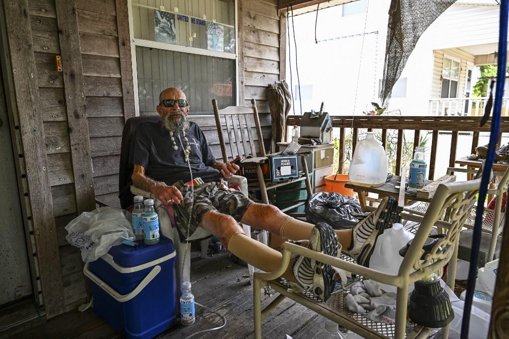 Huir o resistir: huracán Idalia pone en jaque a un pueblo de Florida