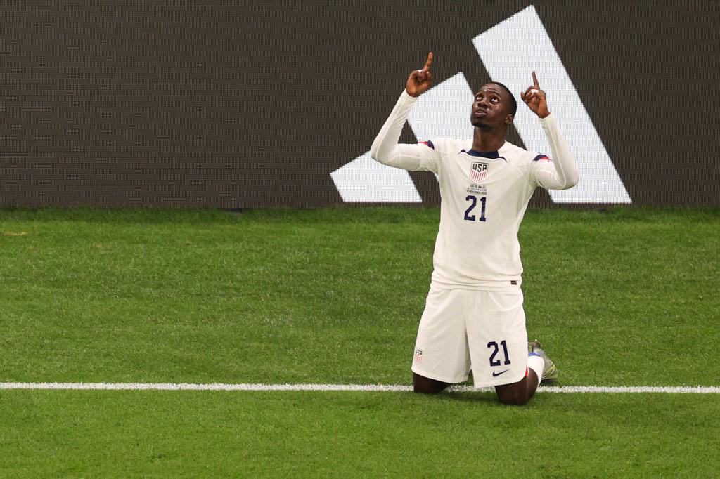 No se vio: Lo que pasó entre Gareth Bale y jugadores de EUA y primera mancha en el Mundial de Qatar