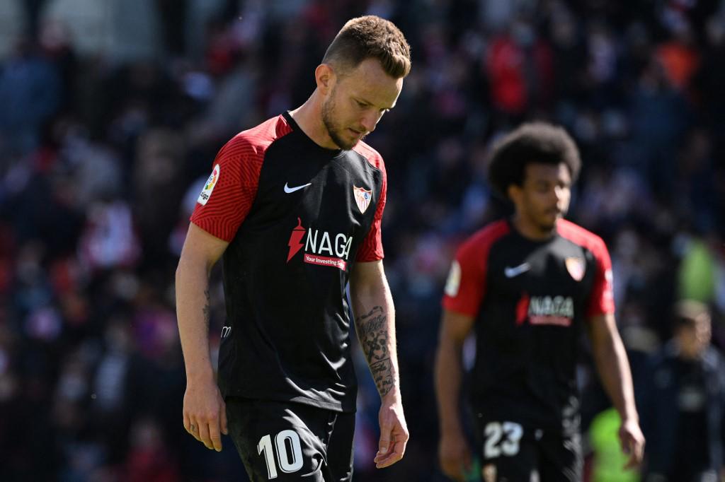 Sevilla no pudo ante el Rayo Vallecano y se aleja del líder Real Madrid