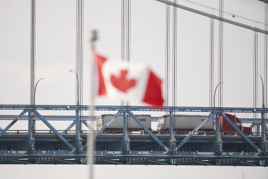 Canadá pone fin a las medidas sanitarias anticovid en fronteras