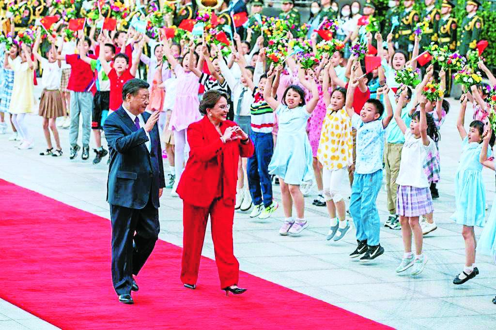 Gobierno finalizará su TLC con Taiwán y negociará uno con China