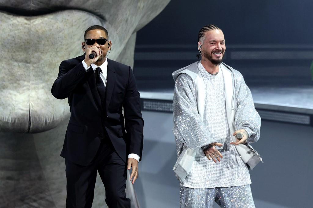 Will Smith cantó junto con J.Balvin en Coachella