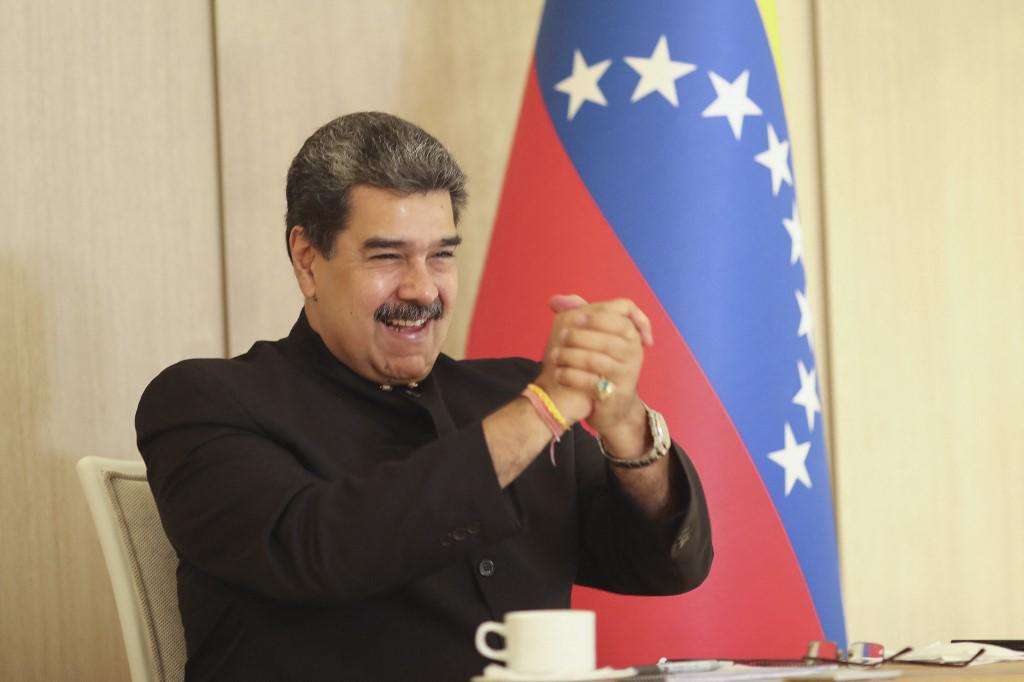 Nicolás Maduro felicita a Petro por ganar la Presidencia de Colombia