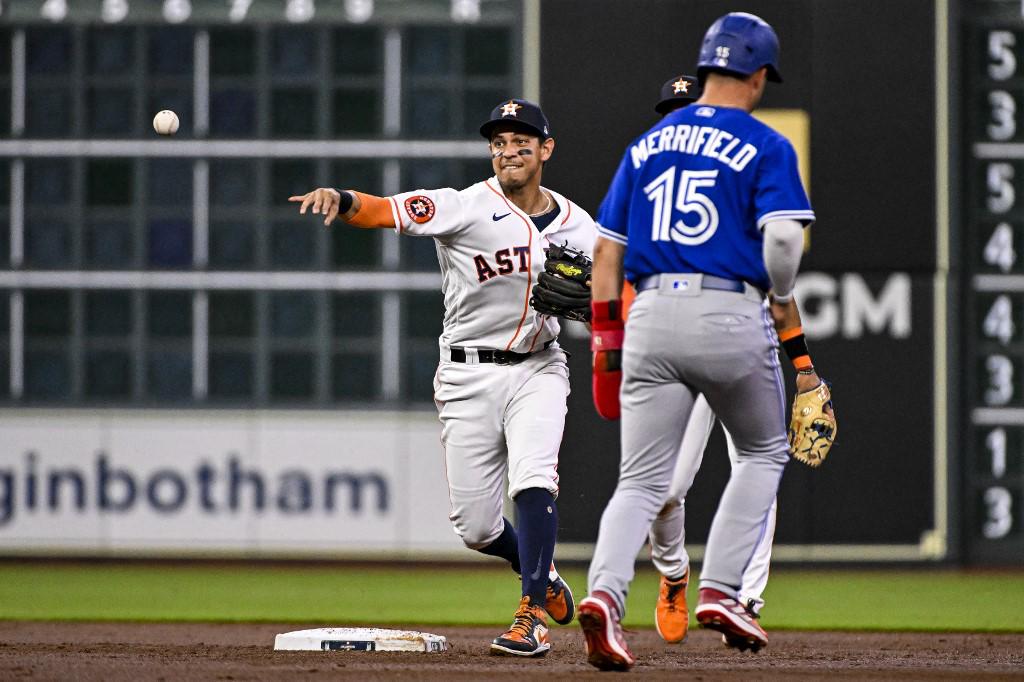 ¡20 imparables! Mauricio Dubón vuelve a brillar con los Astros