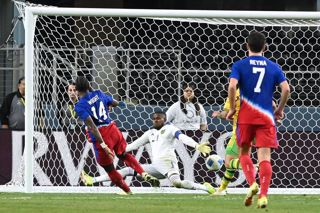 Haji Wright se gastó un doblete en la remontada de EUA.