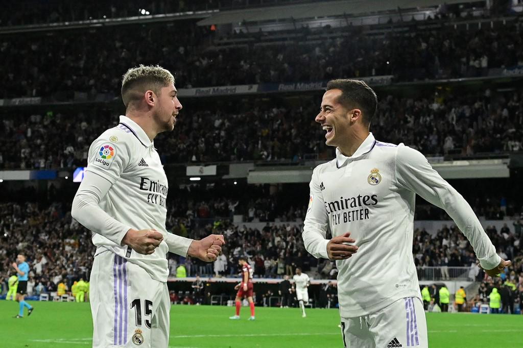 Real Madrid consigue triunfo trabajado ante Sevilla y se afianza en la cima