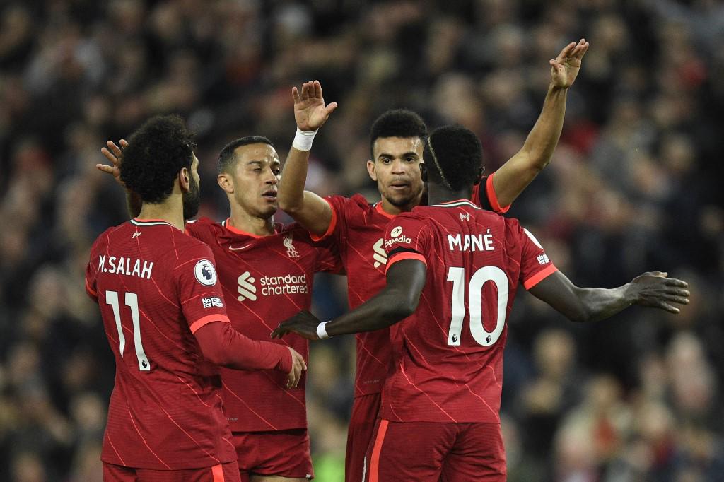 Liverpool se dio un festín ante un Manchester United que fue claramente superado. Foto AFP.