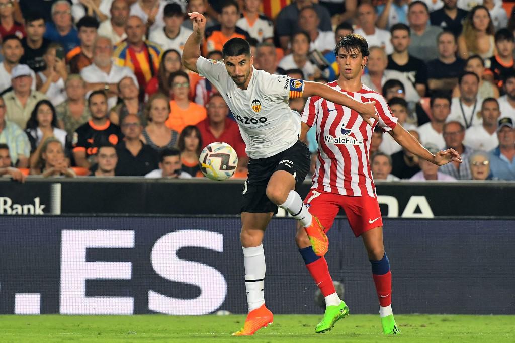 Carlos Soler dejará al Valencia y se unirá al PSG.