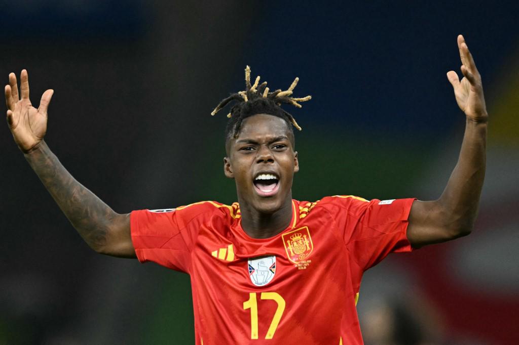 Nico Williams fue elegido el MVP de la final de la Euro 2024.