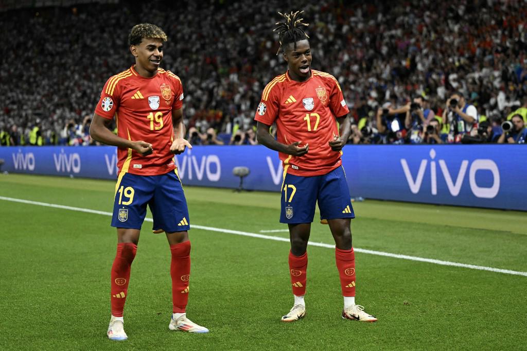 Barcelona sueña con juntar a Nico Willliams con Lamine Yamal.