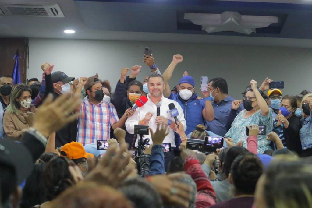 David Chávez promete a dirigentes nacionalistas que defenderá sus derechos laborales