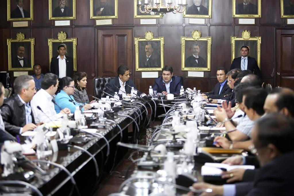 Exfuncionarios cercanos a Juan Orlando Hernández serían llamados en extradición: Raúl Pineda Alvarado