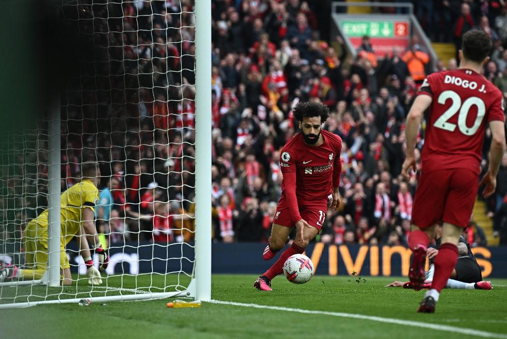 Mohamed Salah tras marcar el gol del descuento.