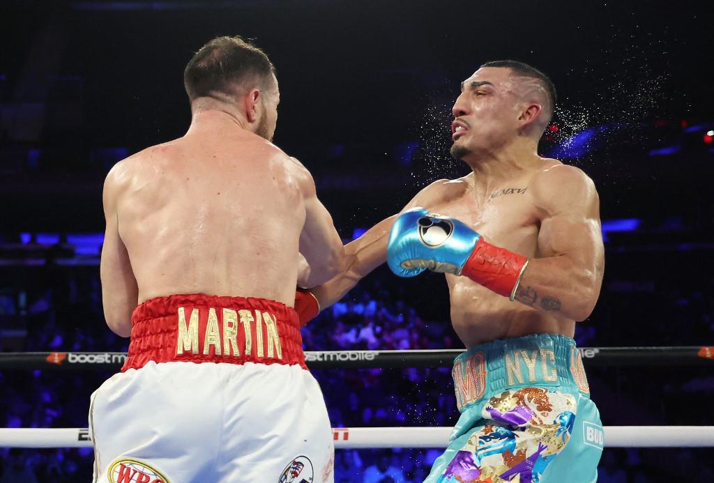 Los millones que ganó Teófimo López tras vencer a Sandor Martín