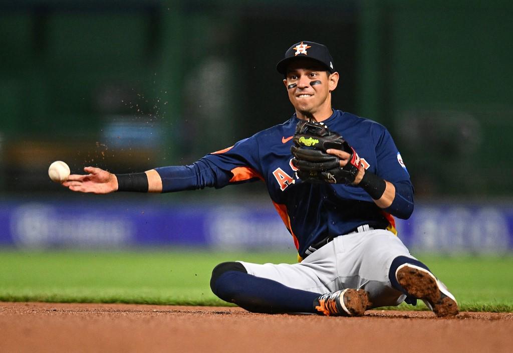 Mauricio Dubón conectó su séptimo hit y ya es el mejor bate de Astros